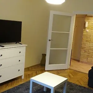 heidi-apartman.szeged-hotels.com/