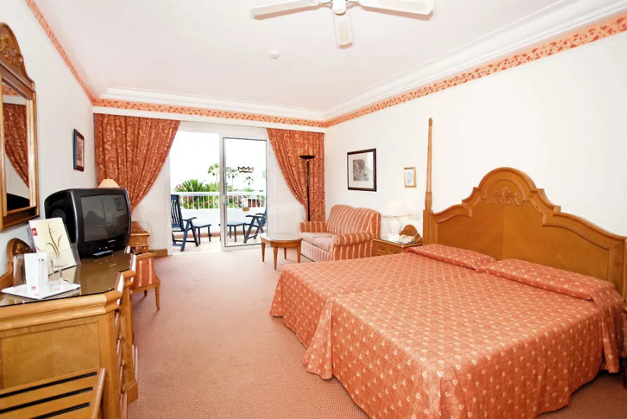 אדחה Hotel Riu Palace Tenerife ספרד