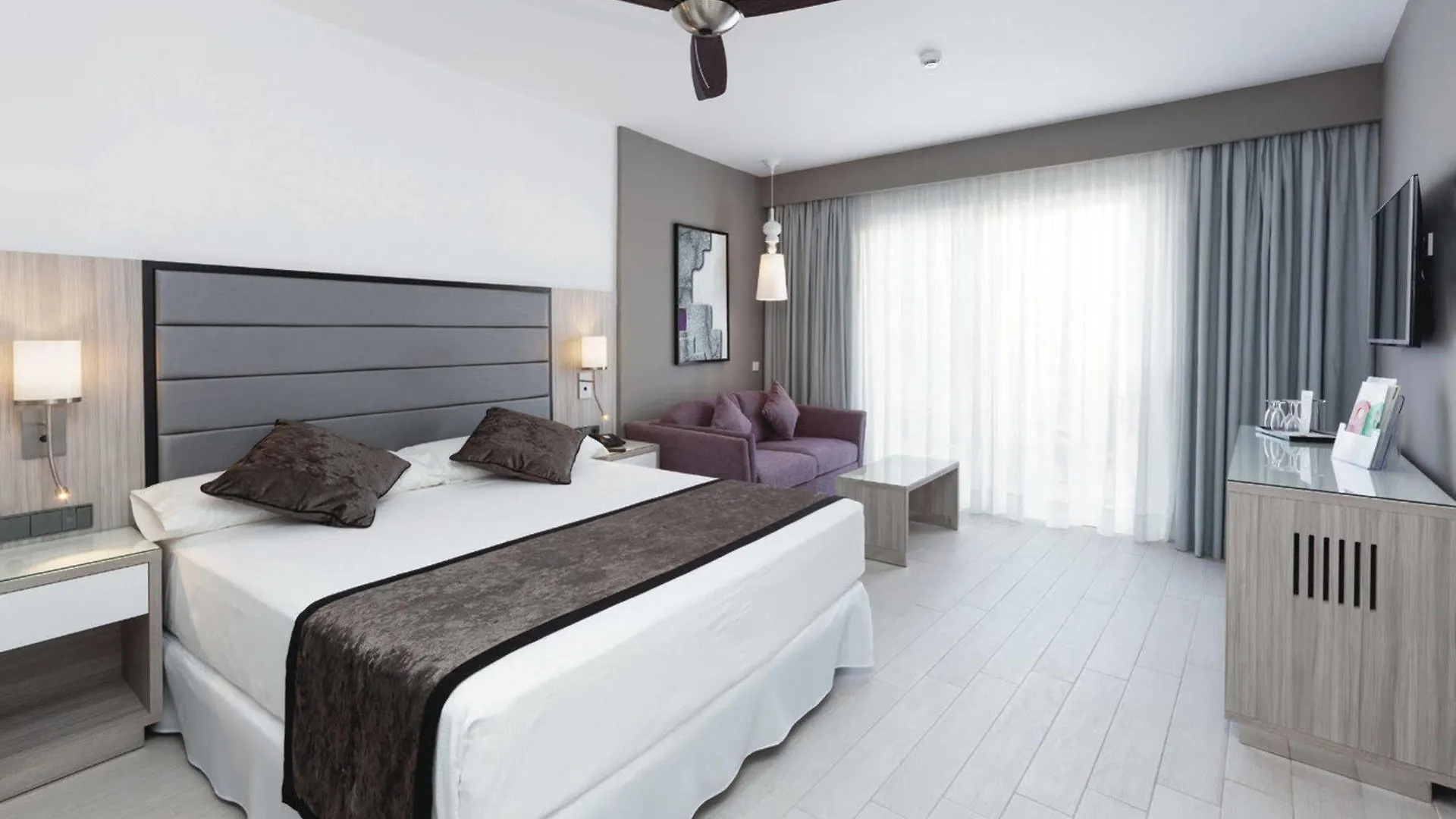 אדחה Hotel Riu Palace Tenerife ספרד
